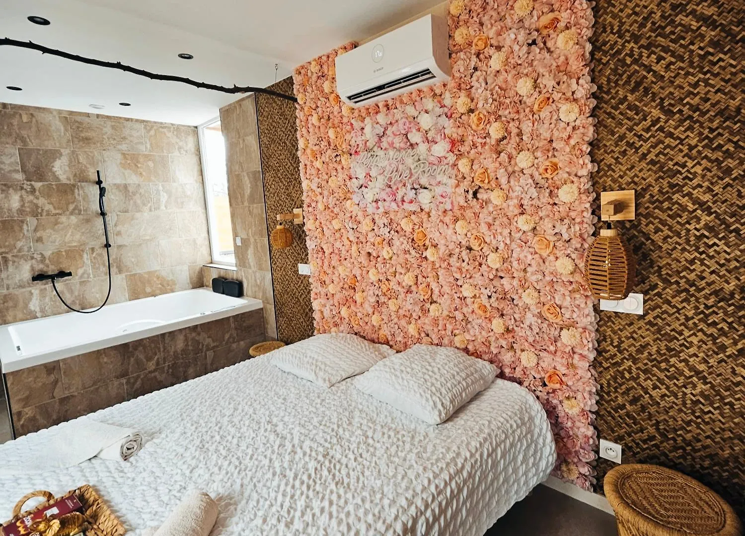 L'Experience Love Room Saint-Jean-Bonnefonds