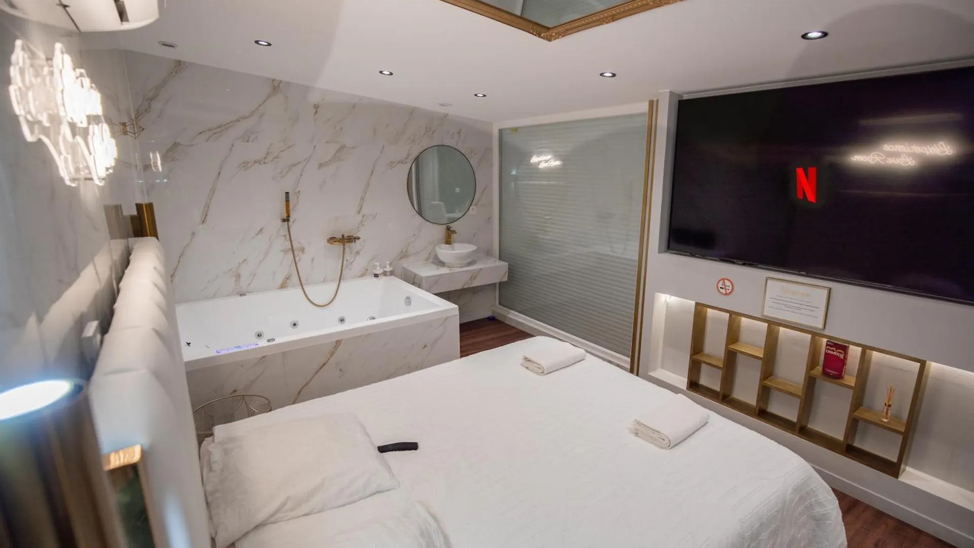 L'Experience Love Room Saint-Jean-Bonnefonds